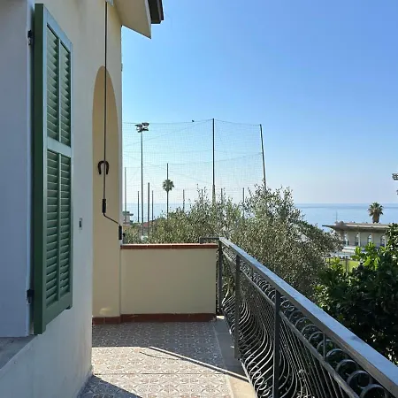 Wh - Sun - 5 Minuti Dalle Spiagge 6 Posti Letto - Doppio Parcheggio *