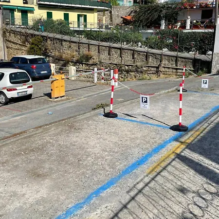 Wh - Sun - 5 Minuti Dalle Spiagge 6 Posti Letto - Doppio Parcheggio Apartmán