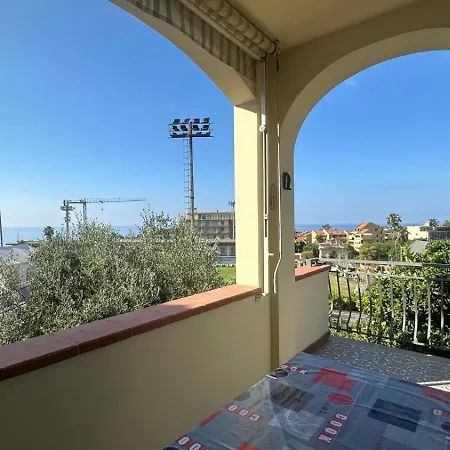 Wh - Sun - 5 Minuti Dalle Spiagge 6 Posti Letto - Doppio Parcheggio * 圣雷默